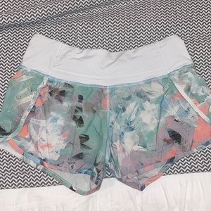 Lululemon size 4 shorts